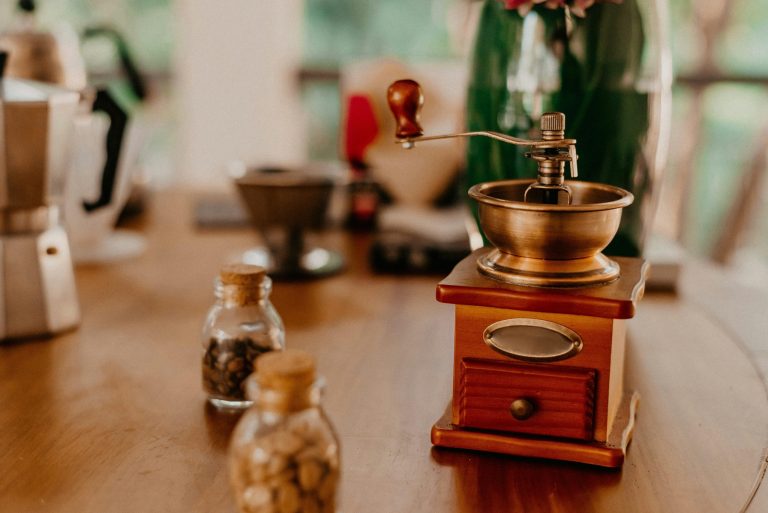 Artisanal Coffee Brewing at Home