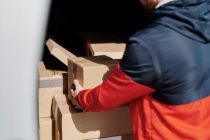 Delivery Options Choosing Best Shipping Methods Available
