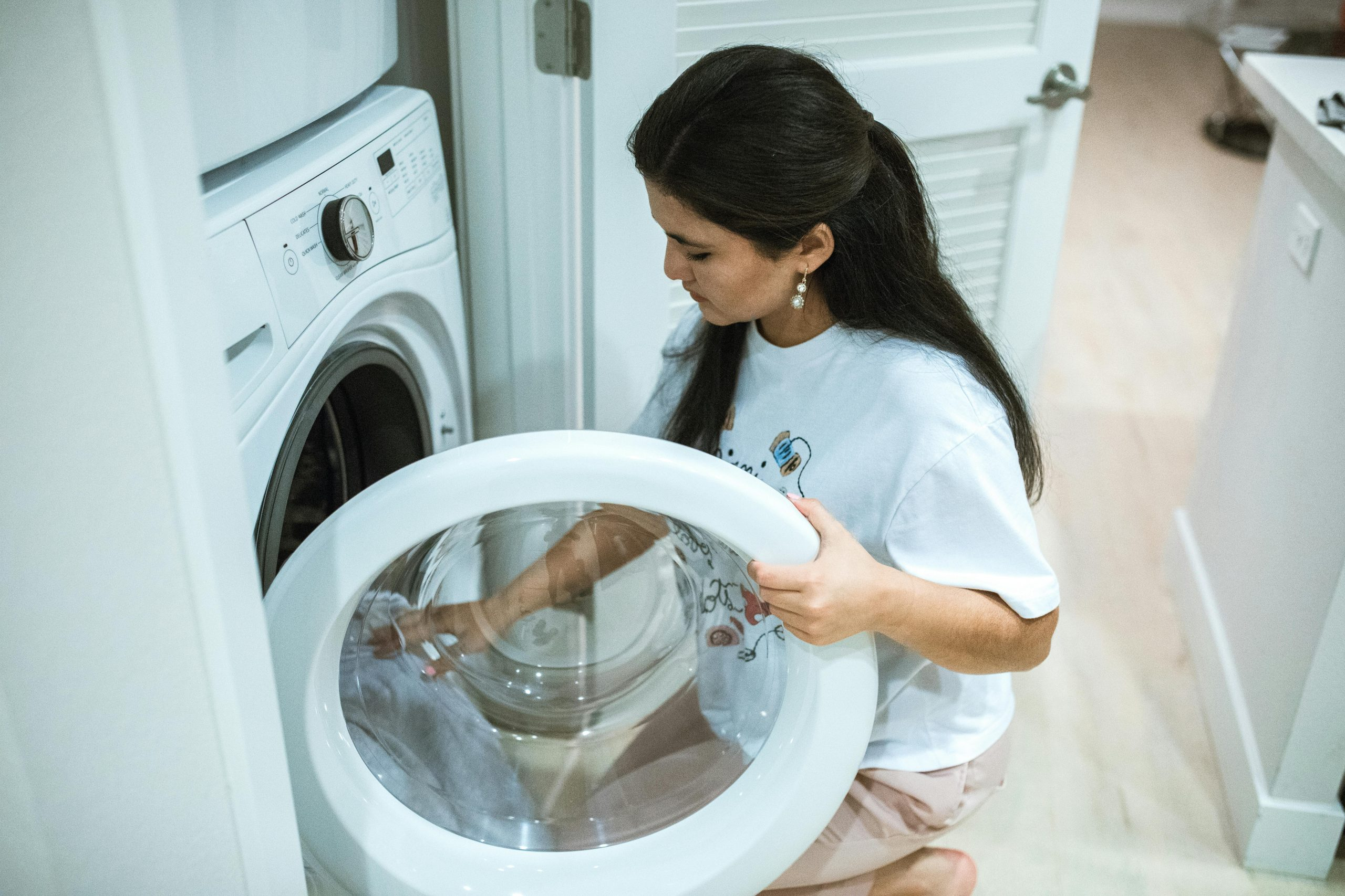 Sustainable Cleaning Routines for a Greener Home