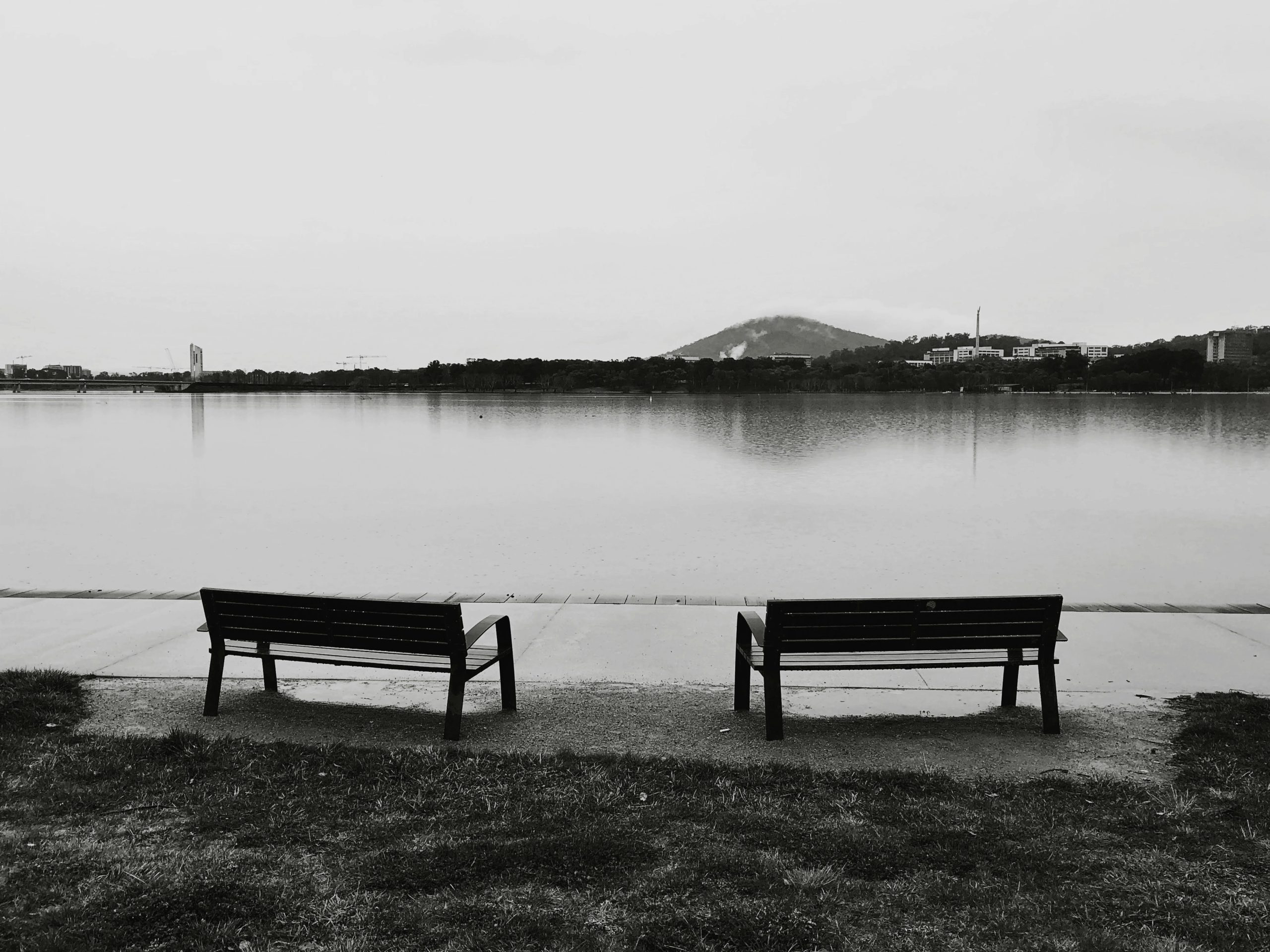 Minimalist Living: Decluttering for a Calmer Mind