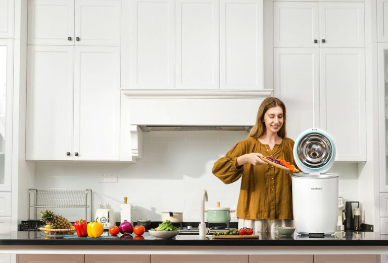 Food Delivery Revolution: How Technology Changes Home Cooking Habits